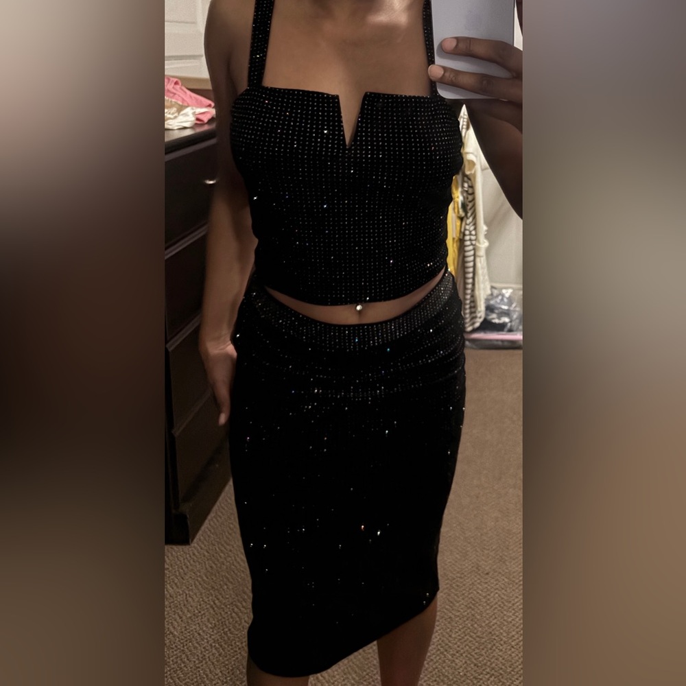 Two piece set